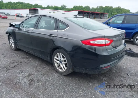 2014 Ford Fusion Se z USA, uszkodzony, nr VIN 1FA6P0HD7E5395114